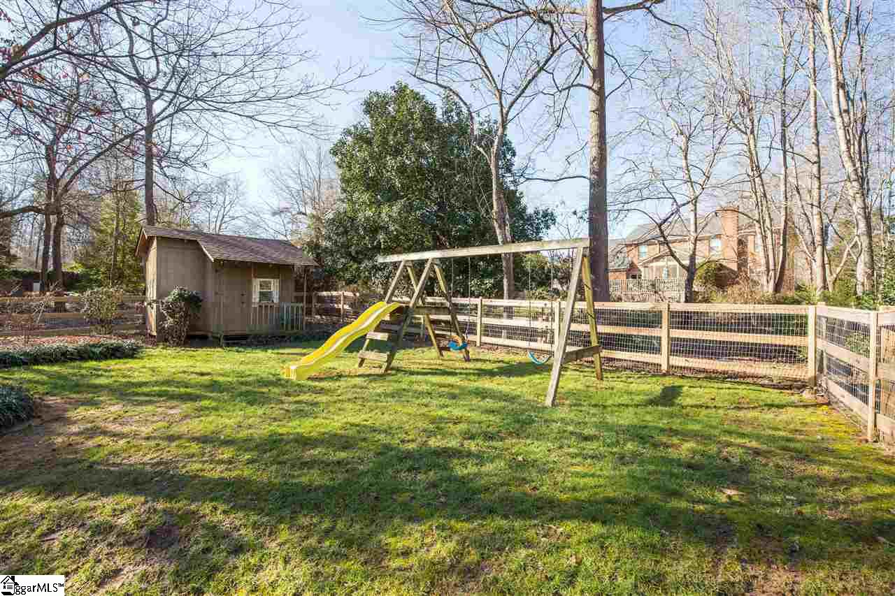146 Crosswinds Street Greer, SC 29650 - Photo 7 of 36 Gallery Image 7