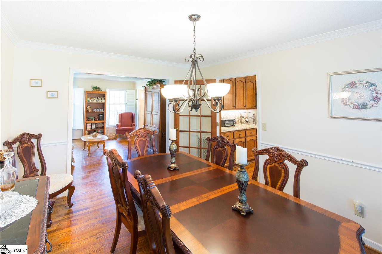 146 Crosswinds Street Greer, SC 29650 - Photo 10 of 36 Gallery Image 10