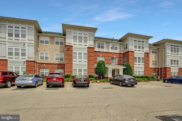 $324,000 | 12900 Fox Bow Drive, Unit 309, Upper Marlboro, MD 20774
