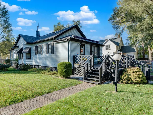 $2,200 | 358 Mississippi Avenue, Joliet, IL 60433
