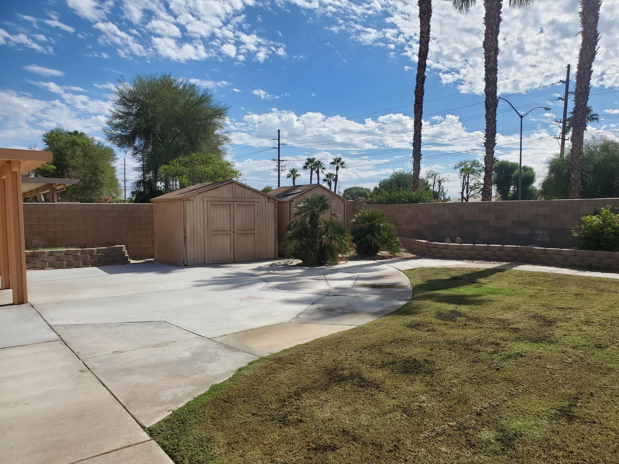 80625 Virginia Avenue Indio, CA 92201 - Photo 11 of 13 a swimming pool with yard