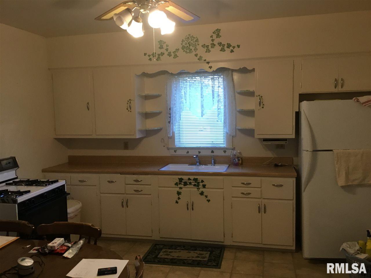 901 7th Avenue Fulton, IL 61252 - Photo 6 of 11 Gallery Image 6