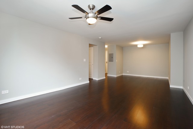 3033 North Sheridan Road, Unit 304 Chicago, IL 60657 - Photo 5 of 10