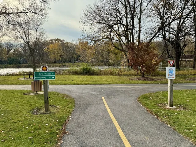 $350,000 | Parcel 004-003 State Rt 25 Road, Oswego, IL 60543