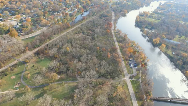 $350,000 | Parcel 004-003 State Rt 25 Road, Oswego, IL 60543