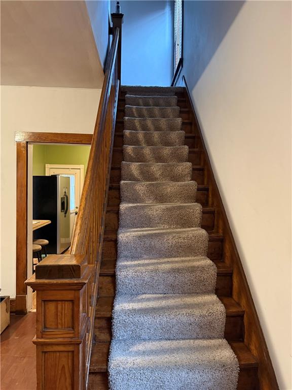 115 Lyon Avenue Butler, PA 16001 - Photo 12 of 32 a view of entryway
