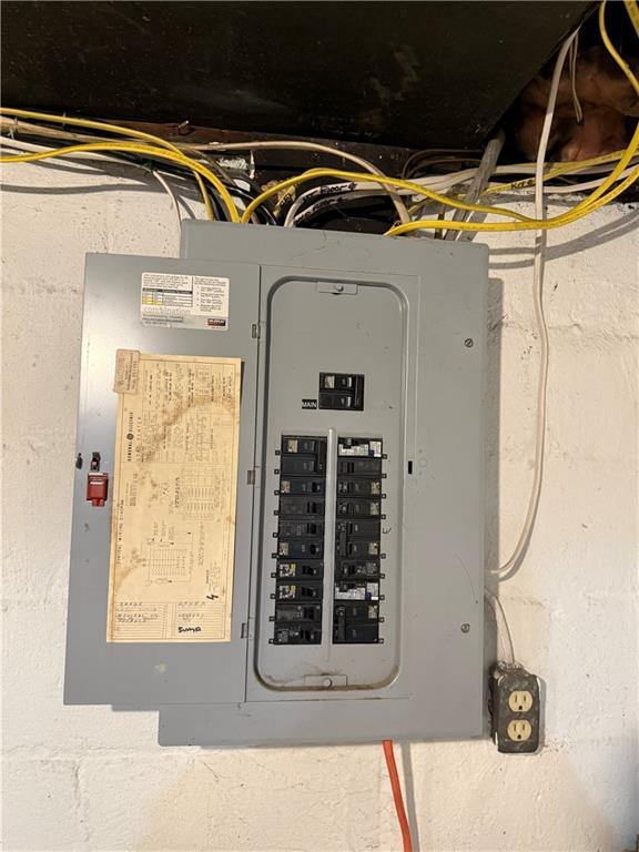 115 Lyon Avenue Butler, PA 16001 - Photo 27 of 32 a view of a door and a window