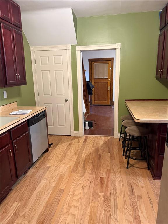 115 Lyon Avenue Butler, PA 16001 - Photo 8 of 32 a bedroom with a bed and a dresser