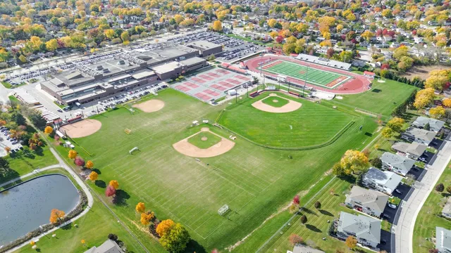 $274,853 | 314 Covehill Court, Unit 314, Schaumburg, IL 60193