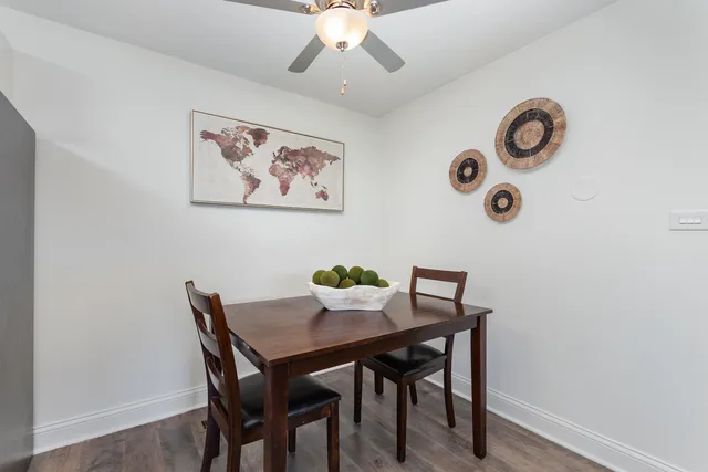 $274,853 | 314 Covehill Court, Unit 314, Schaumburg, IL 60193