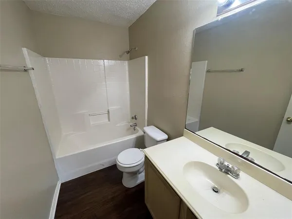 $1,895 | 1502 Parrot Court, DeSoto, TX 75115