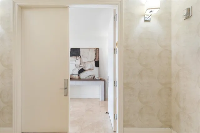 $1,350,000 | 20201 East Country Club Drive, Unit 706, Aventura, FL 33180