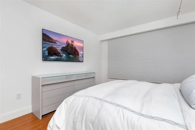 $1,350,000 | 20201 East Country Club Drive, Unit 706, Aventura, FL 33180