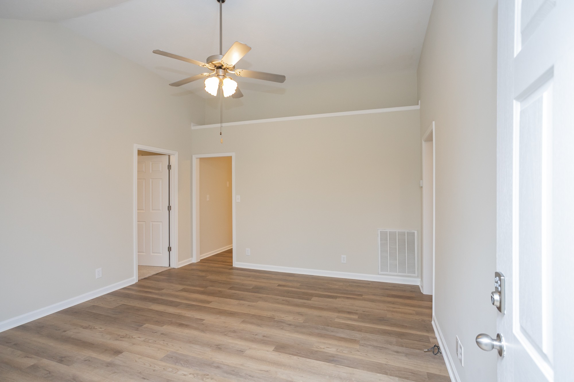 1021 Heatherwood Road Pleasant View, TN 37146 - Photo 7 of 50 Gallery Image 7