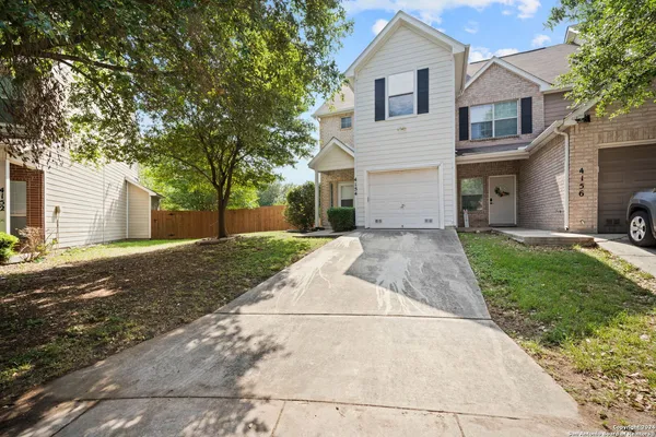 $1,595 | 4154 Copano Bay, San Antonio, TX 78229