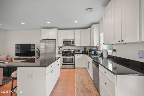 $5,500 | 5 Cortland Road, Eatontown, NJ 07724