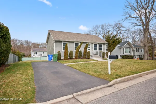 $5,500 | 5 Cortland Road, Eatontown, NJ 07724