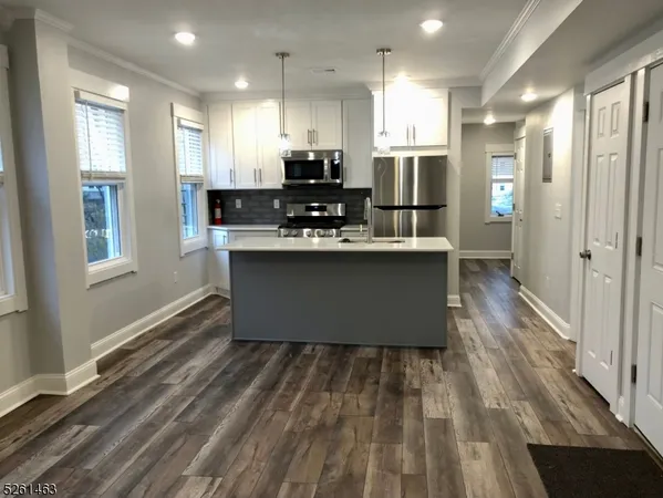 $2,600 | 40 Williamson Avenue, Bloomfield, NJ 07003