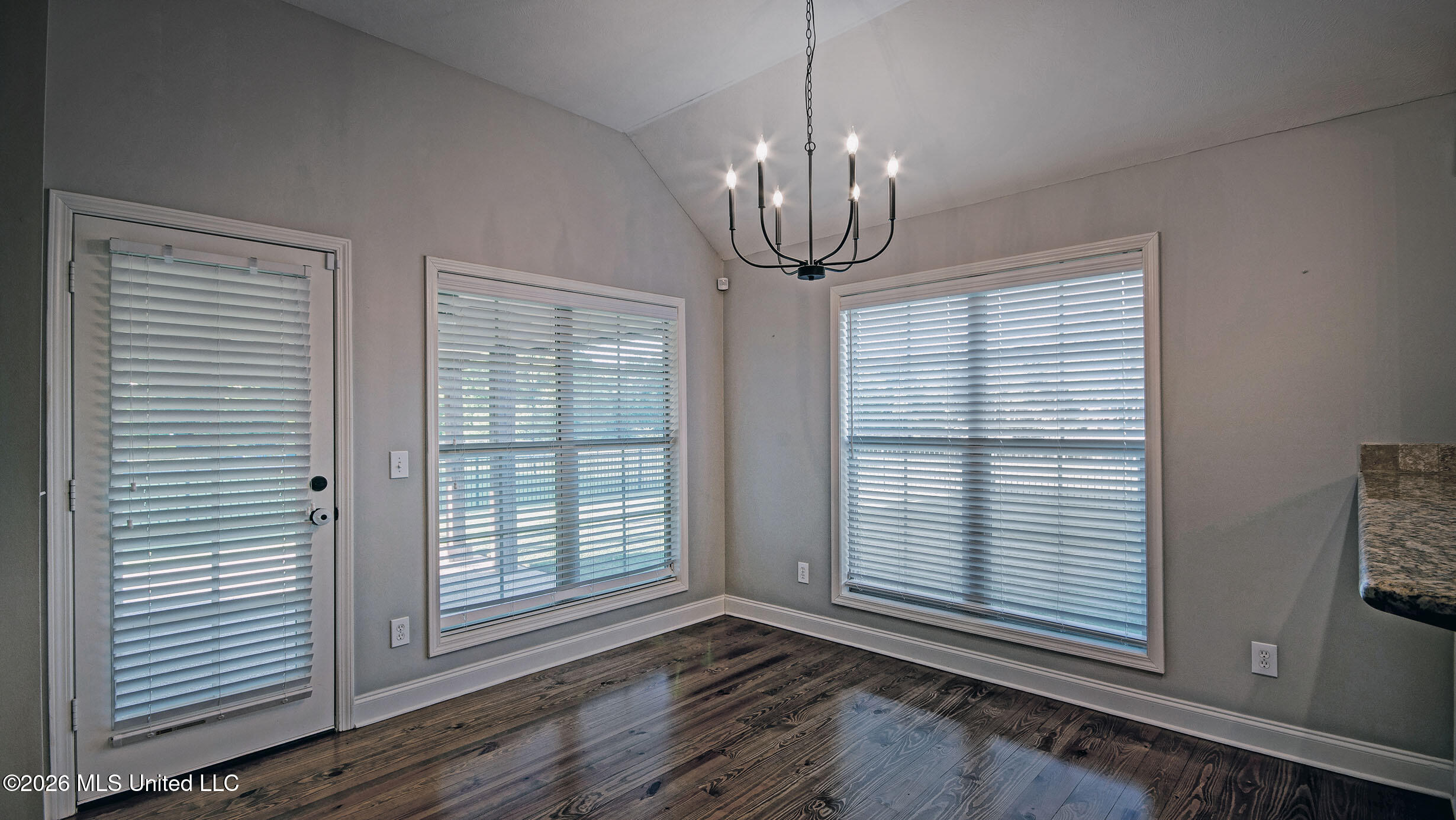 147 Memory Lane Madison, MS 39110 - Photo 11 of 32 IMGP8967_8_9