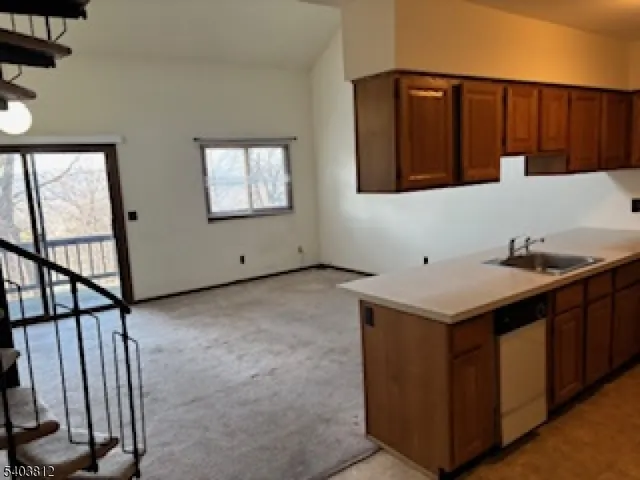 $2,000 | 3 Gray Rock Drive, Unit 4, Vernon, NJ 07462