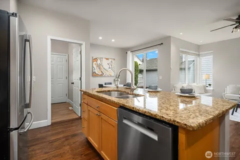$1,178,000 | 7306 Douglas Avenue Southeast, Snoqualmie, WA 98065