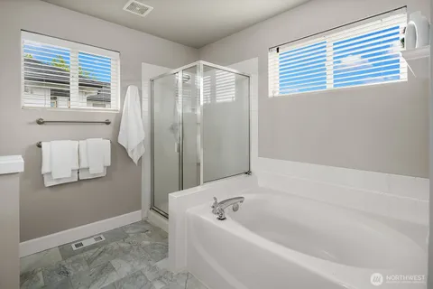 $1,178,000 | 7306 Douglas Avenue Southeast, Snoqualmie, WA 98065