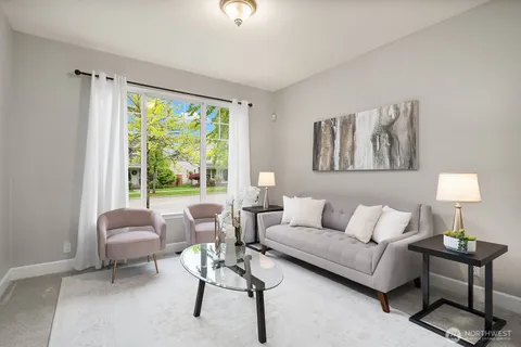 $1,178,000 | 7306 Douglas Avenue Southeast, Snoqualmie, WA 98065