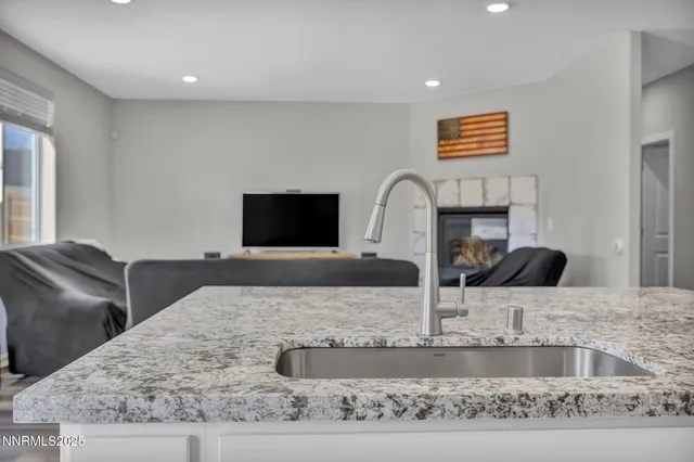 $499,000 | 131 Alamosa Street, Dayton, NV 89403