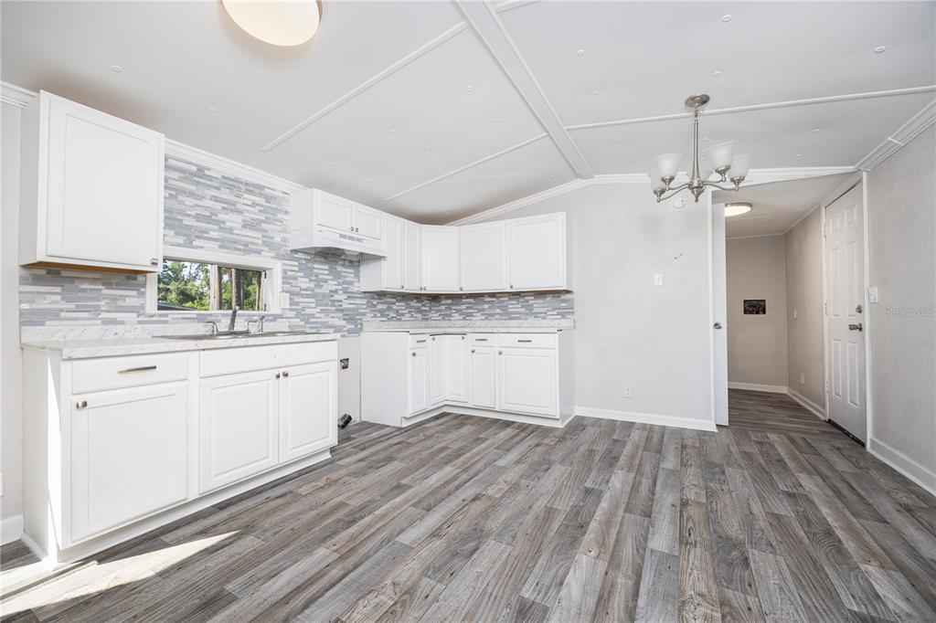 503 5th Street Southwest Jasper, FL 32052 - Photo 2 of 23