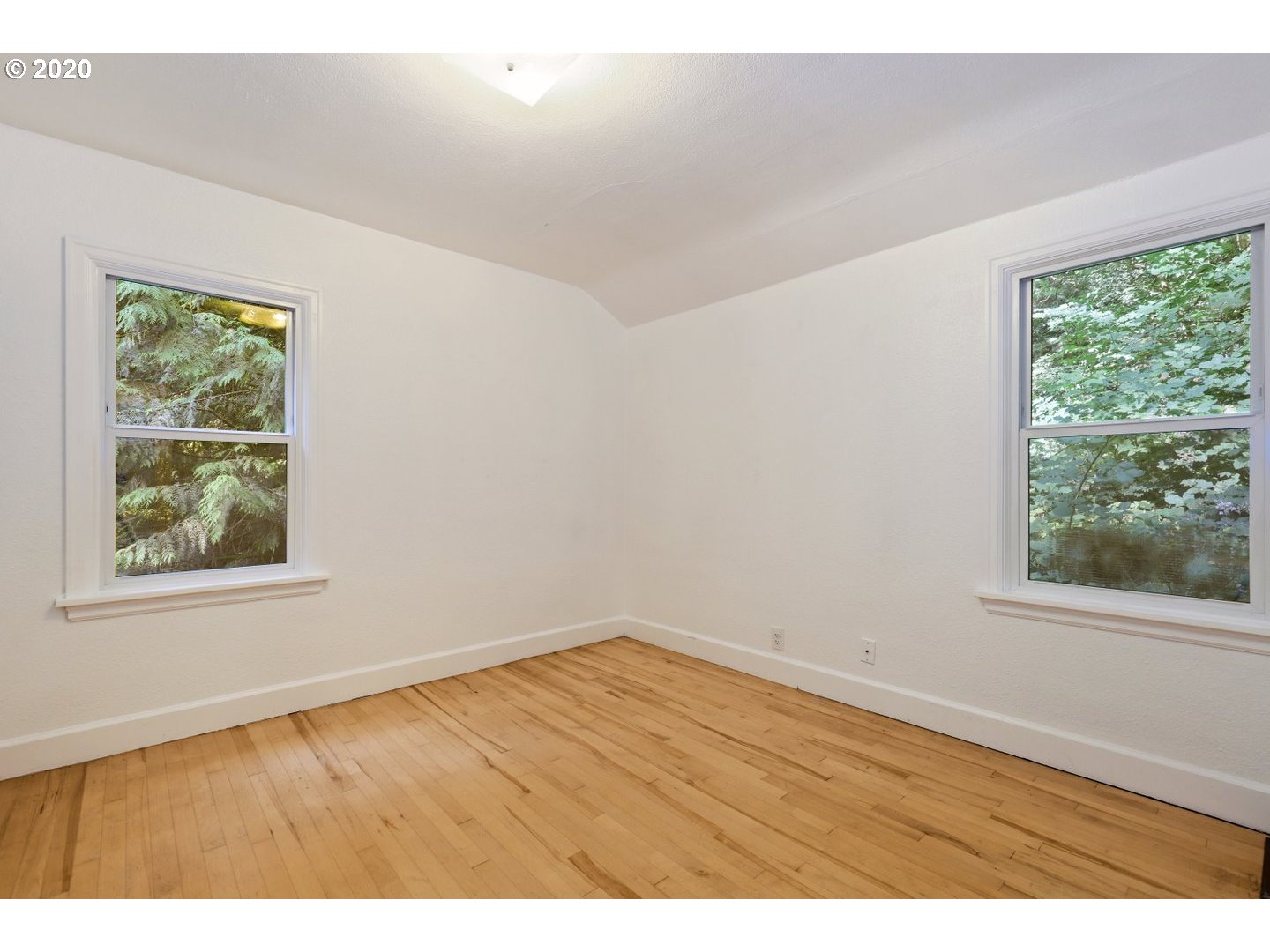 6400 Northwest Cornell Road Portland, OR 97210 - Photo 12 of 32
