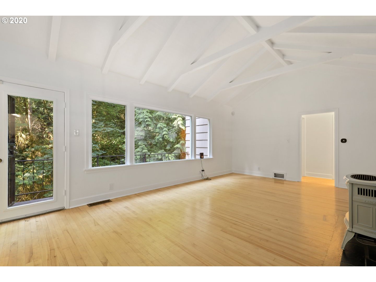 6400 Northwest Cornell Road Portland, OR 97210 - Photo 5 of 32