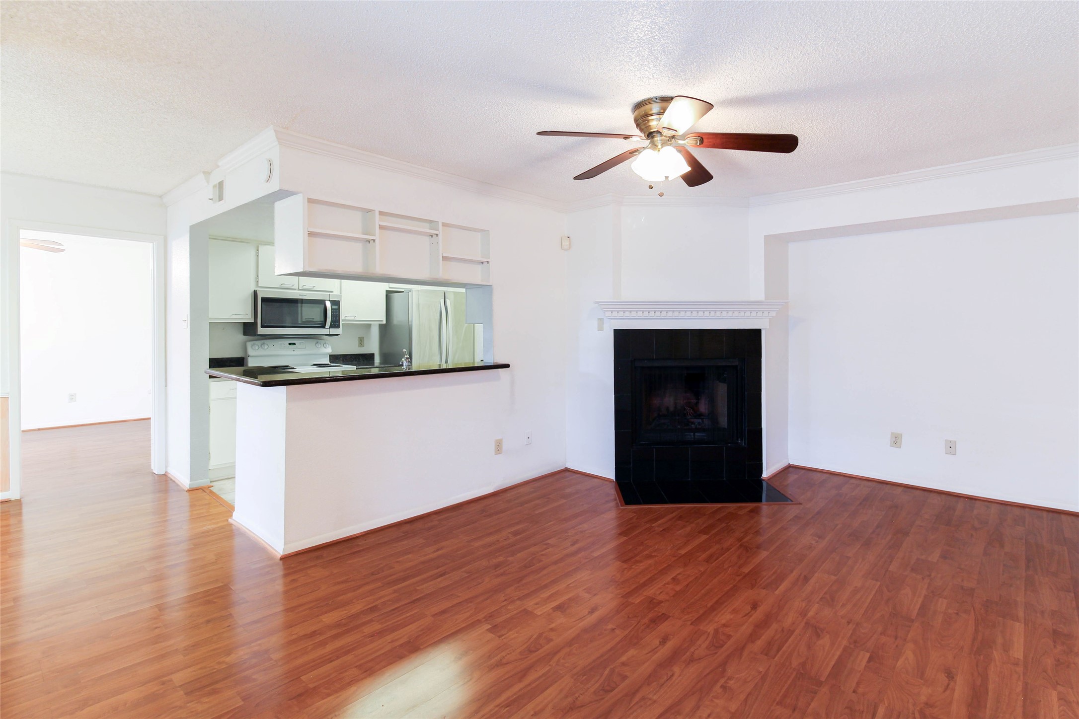 2800 Jeanetta Street, Unit 2204 Houston, TX 77063 - Photo 11 of 35