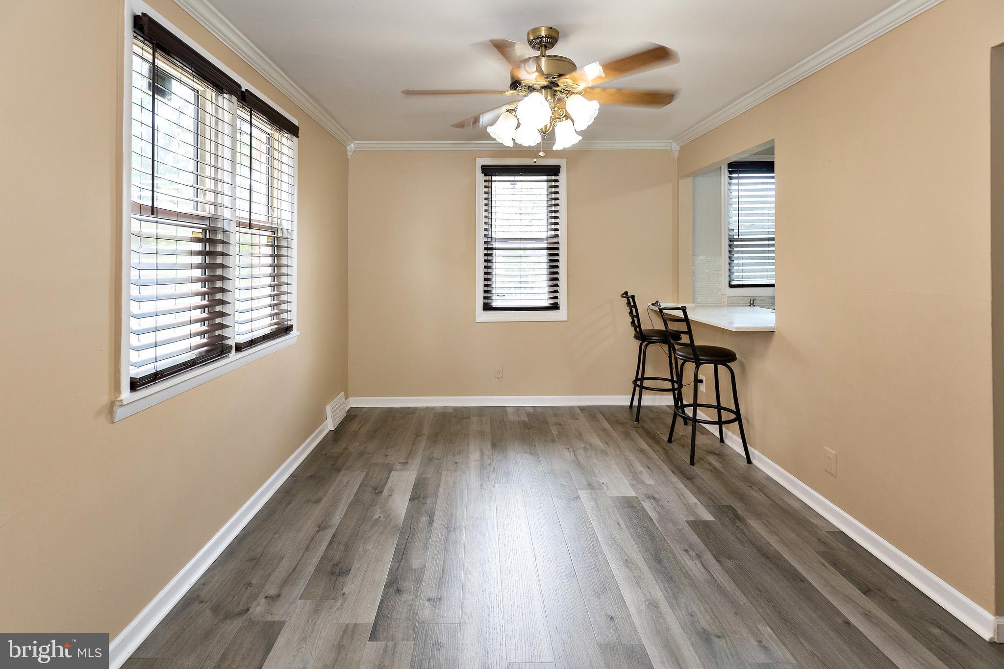 2867 Cushing Road Camden, NJ 08104 - Photo 5 of 23 Dining Room