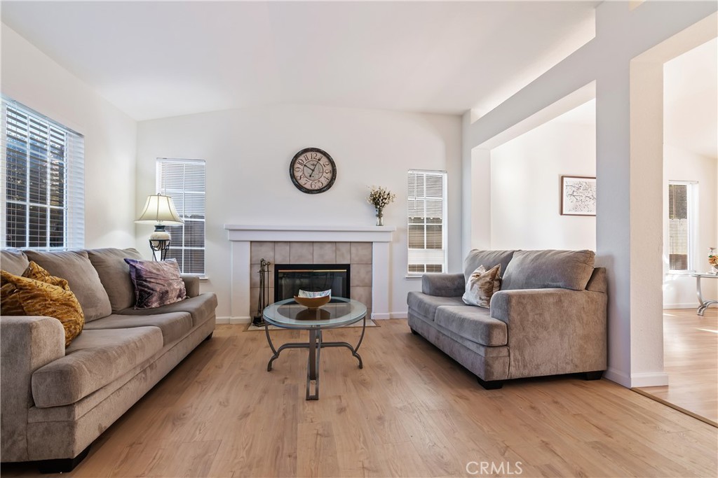 4937 Eastview Way Antioch, CA 94531 - Photo 7 of 27