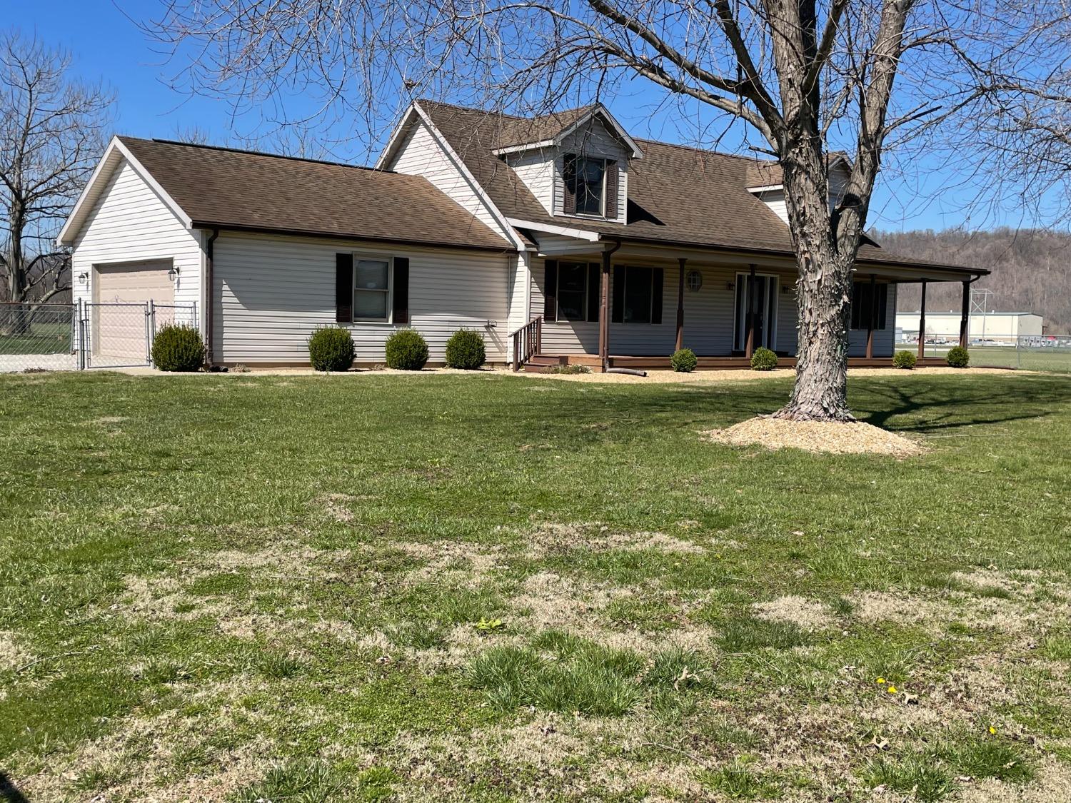 6787 Bud Ballard Rd Road Florence, IN 47020 - Photo 1 of 31