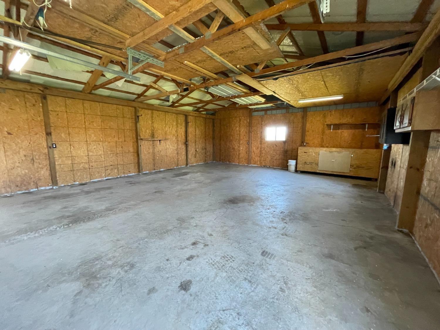 6787 Bud Ballard Rd Road Florence, IN 47020 - Photo 30 of 31 Interior of detached garage