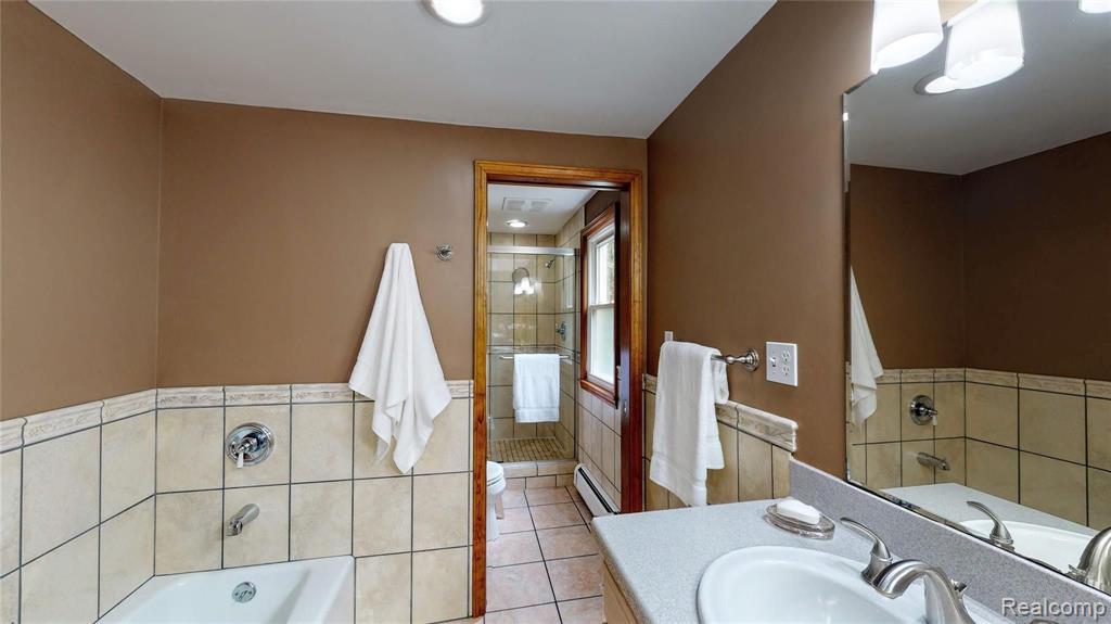 32671 West Eleven Mile Road Farmington Hills, MI 48336 - Photo 21 of 35