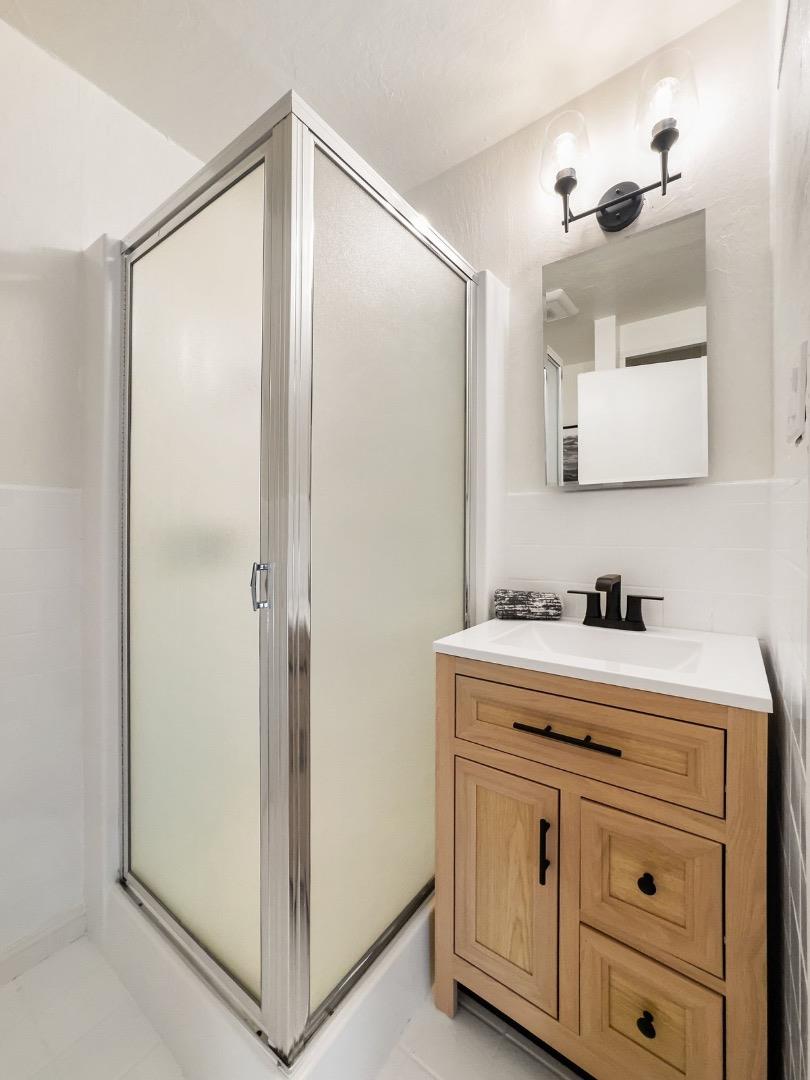 1306 Edgewood Road Redwood City, CA 94062 - Photo 37 of 77