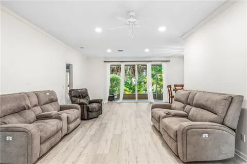 $360,000 | 5410 25th Place, Vero Beach, FL 32966