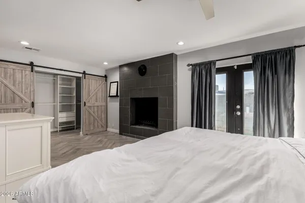 $665,000 | 2402 North 37th Street, Phoenix, AZ 85008