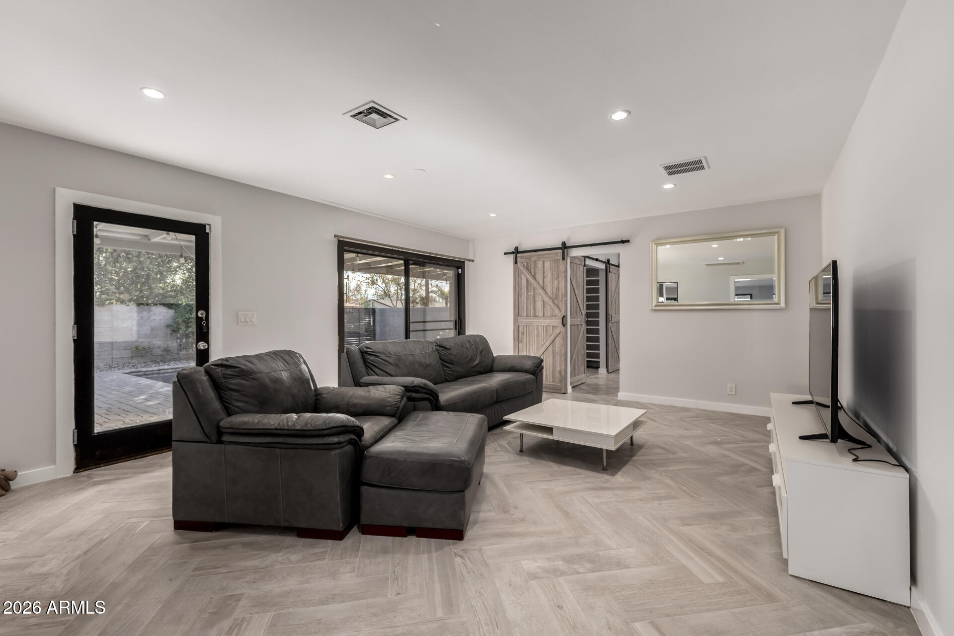2402 North 37th Street Phoenix, AZ 85008 - Photo 2 of 45 10 37th