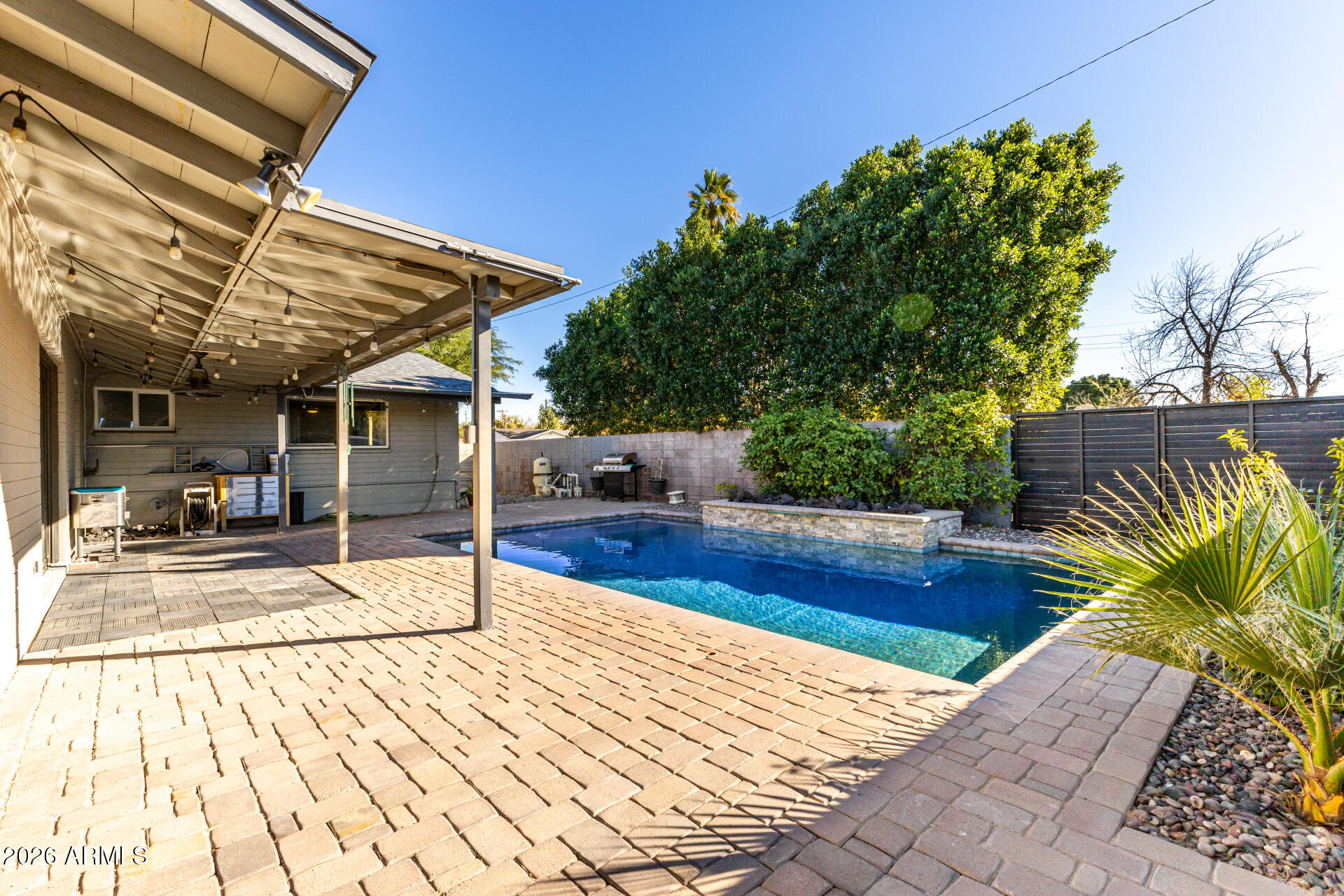 2402 North 37th Street Phoenix, AZ 85008 - Photo 33 of 44 a view of a backyard