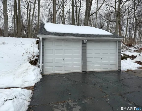 $2,200 | 172 Laurel Street, East Haven, CT 06512