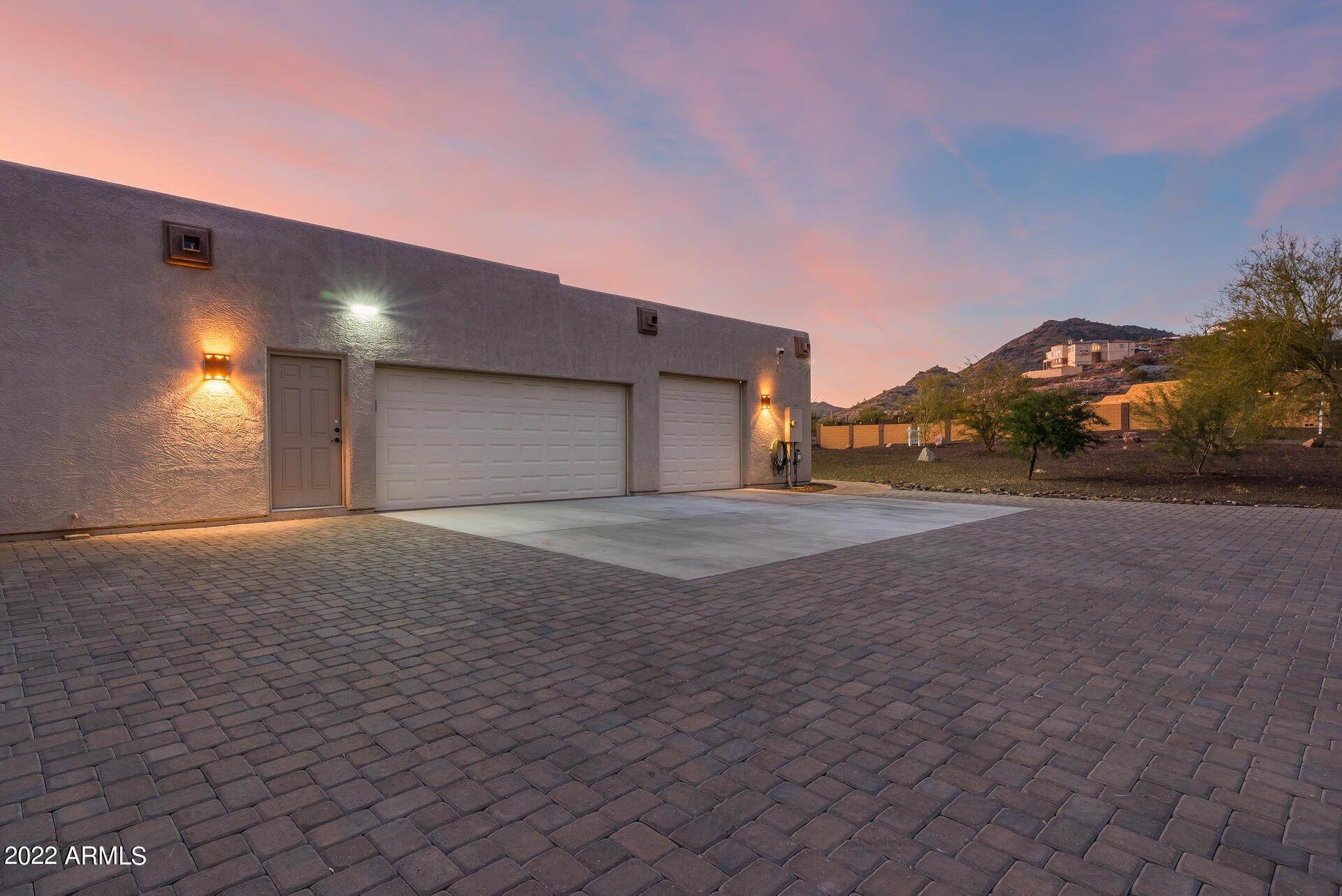 415 East Quartz Rock Road Phoenix, AZ 85085 - Photo 4 of 74 3 Car Garage