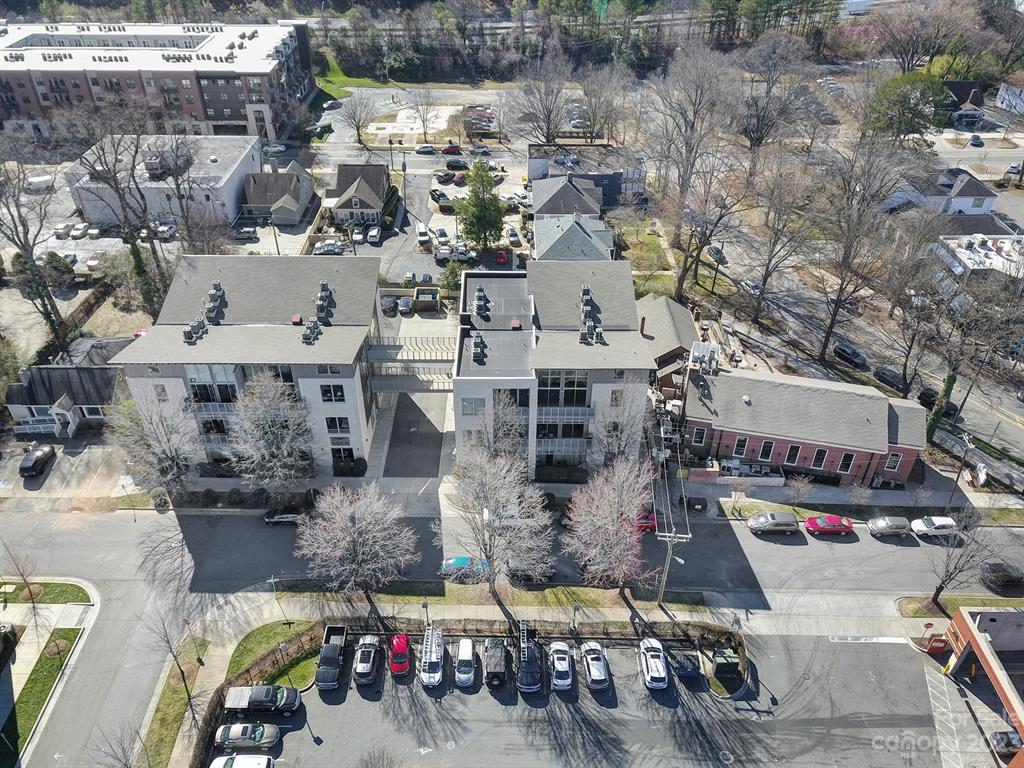 a picture of city view