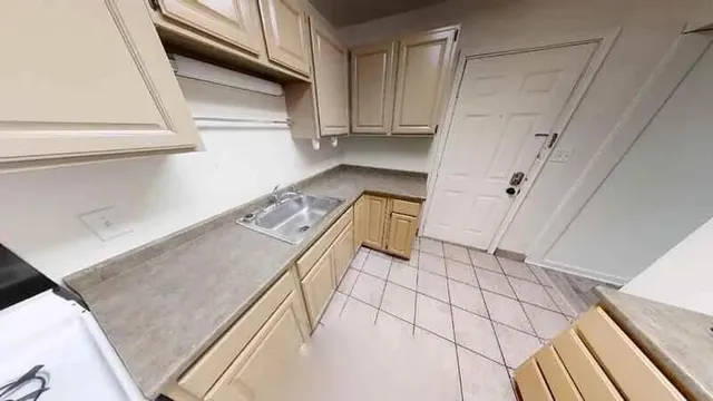 $319,900 | 822 Starwick Drive, Ann Arbor, MI 48105