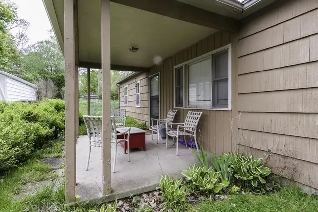 $319,900 | 822 Starwick Drive, Ann Arbor, MI 48105