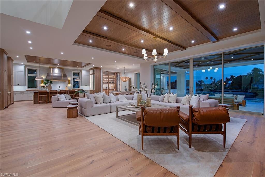 306 Springline Drive Naples, FL 34102 - Photo 16 of 50