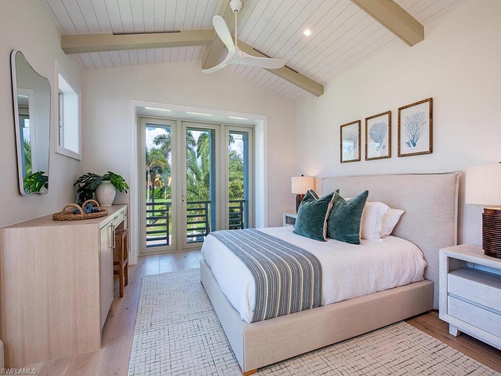 306 Springline Drive Naples, FL 34102 - Photo 42 of 50 Bathroom 5