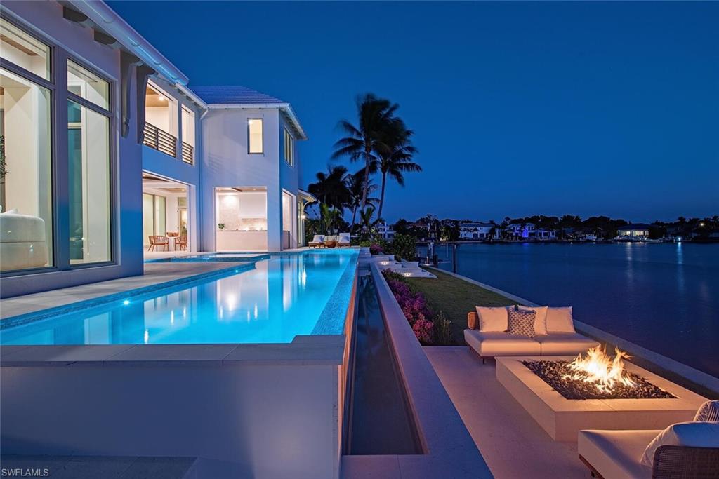 306 Springline Drive Naples, FL 34102 - Photo 8 of 50